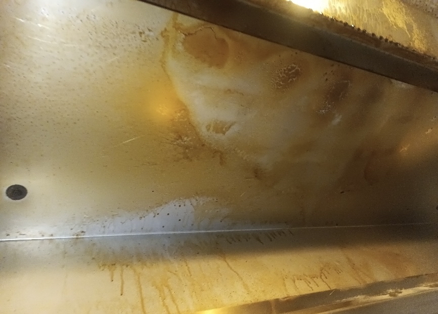 Kitchen after professional cleaning